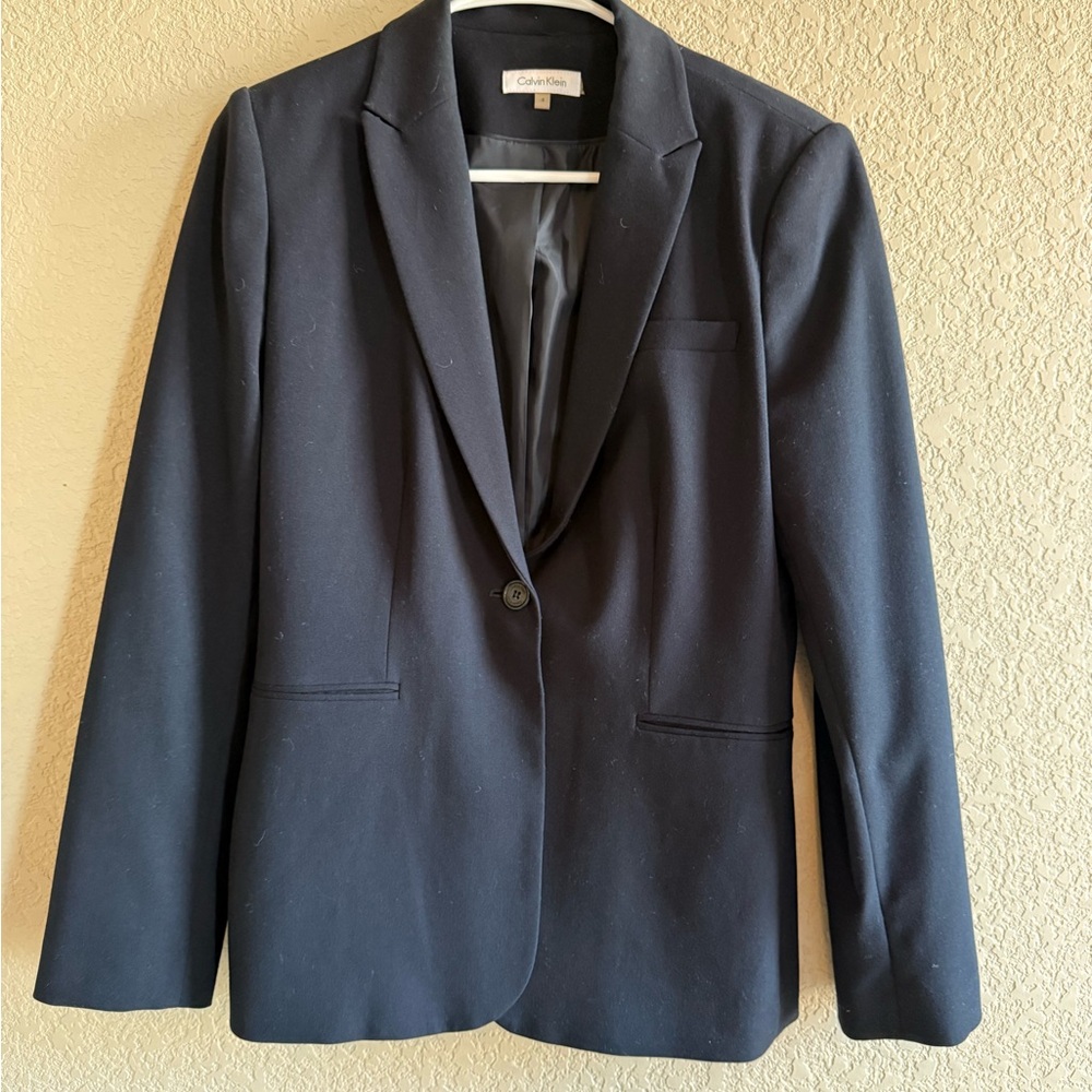 Calvin Klein Women's Elegant Navy Suit Jacket